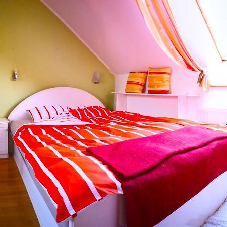 Aurora Premium Home Дьор Екстериор снимка